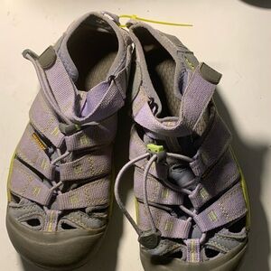 Keen Kids Sandal Newport H2 Big Kids Purple Shoes Waterproof Washable Sz  4